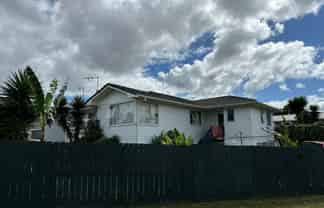 4b John Walker Drive, Manurewa