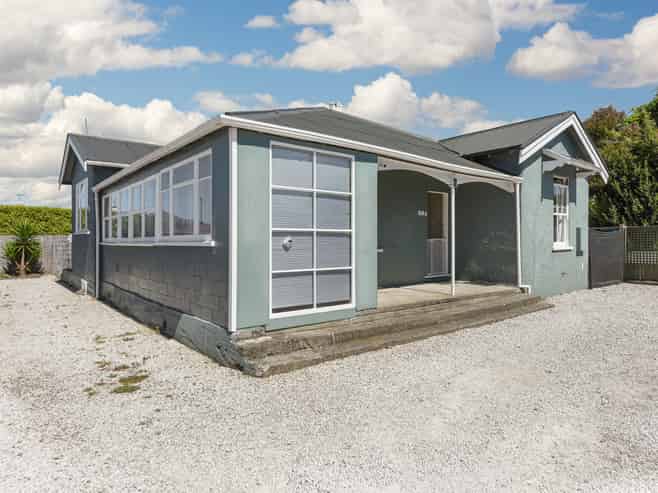 89-89a Pa Street, Motueka