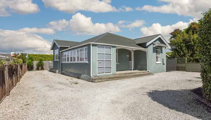 89-89a Pa Street, Motueka