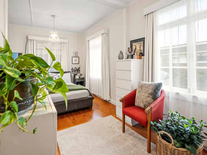 57 Kamo Road, Regent