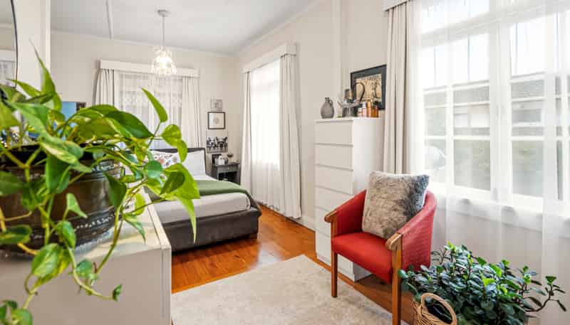 57 Kamo Road, Regent