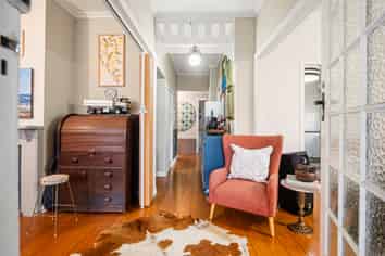 57 Kamo Road, Regent