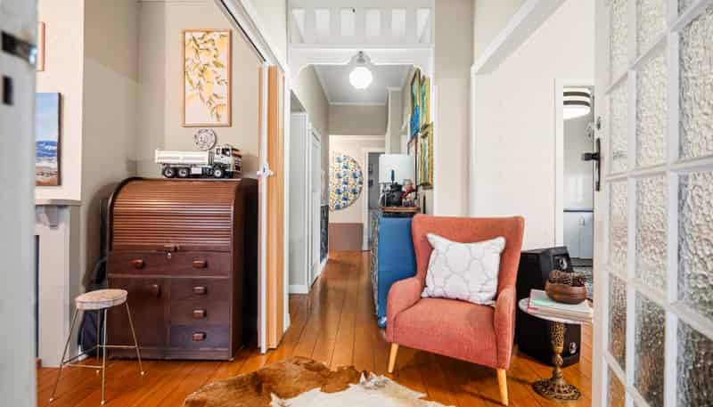 57 Kamo Road, Regent