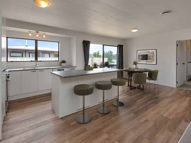 114 Paramount Parade, Tikipunga