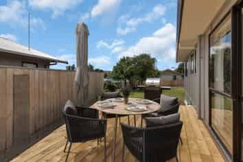 114 Paramount Parade, Tikipunga