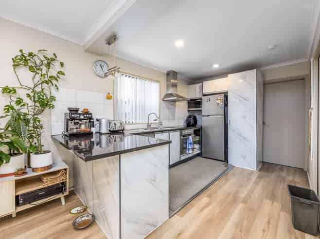 59B Riversdale Road, Avondale