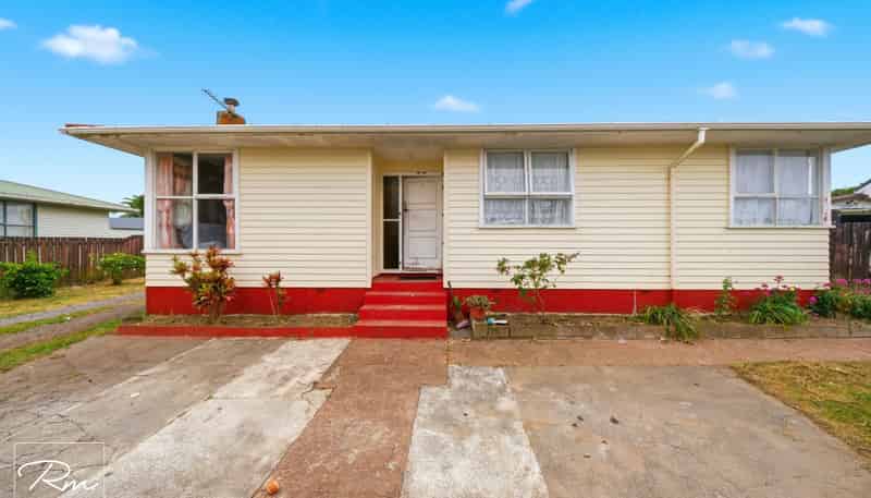 17 Tranent Road, Mangere