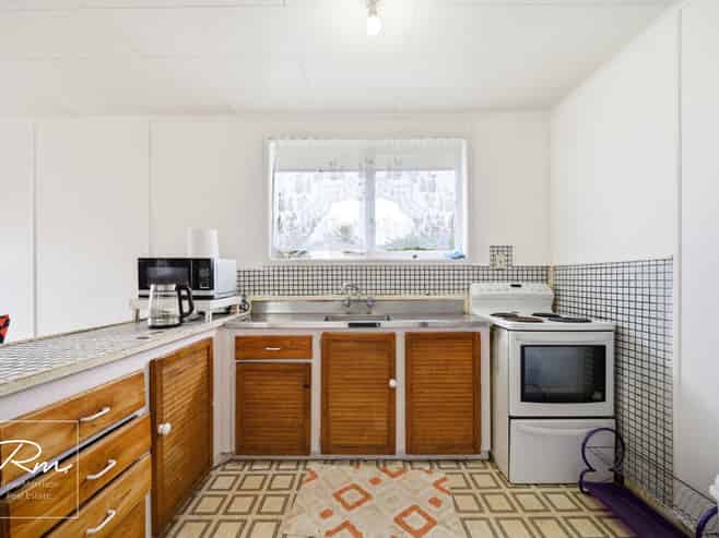 17 Tranent Road, Mangere