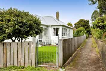 5 Frankley Road, New Plymouth