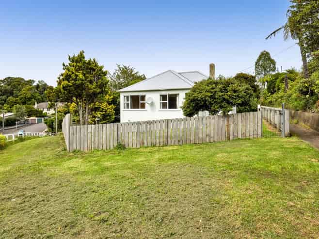 5 Frankley Road, New Plymouth