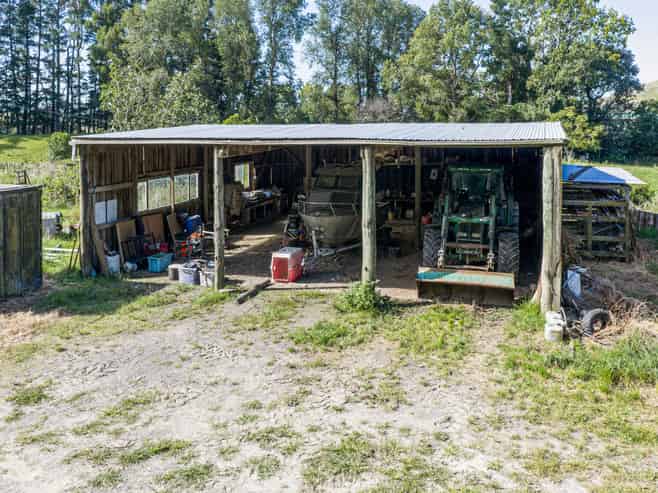 333 Glengarry Road, Glengarry