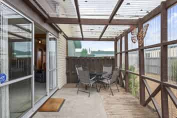 4/15 Division Street, Riccarton