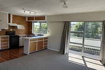 146a The Ridgeway, Enner Glynn