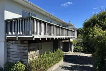 146a The Ridgeway, Enner Glynn