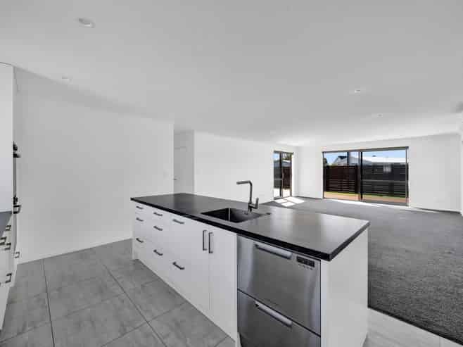 27 Rimu Street, Hawera