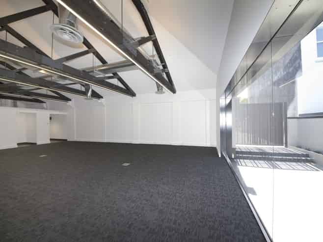 Premium Jervois Road retail or office!