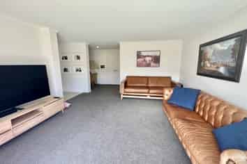 3 Tiaki Way, Cambridge