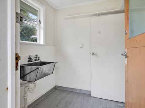 5 Glenpark Avenue, Westown