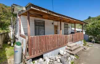 44 South Terrace, Picton