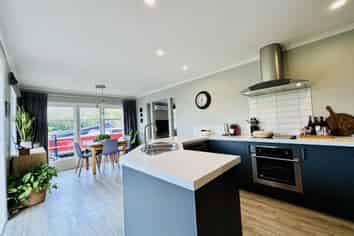 21 Larch Place, Casebrook