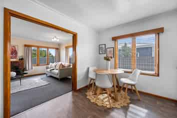 256 Kennedy Road, Onekawa