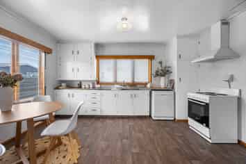 256 Kennedy Road, Onekawa