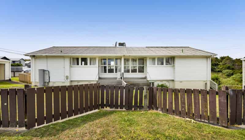 72 And 74 Banks Street, Marfell