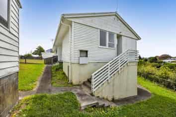 72 and 74 Banks Street, Marfell