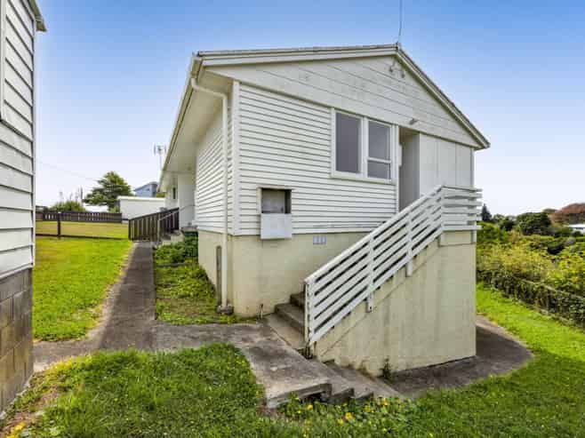 72 And 74 Banks Street, Marfell