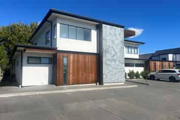 Separate Private Office - $17,000 + OPEX & GST