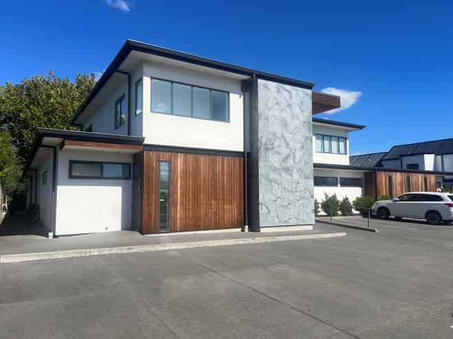 Separate Private Office - $17,000 + OPEX & GST