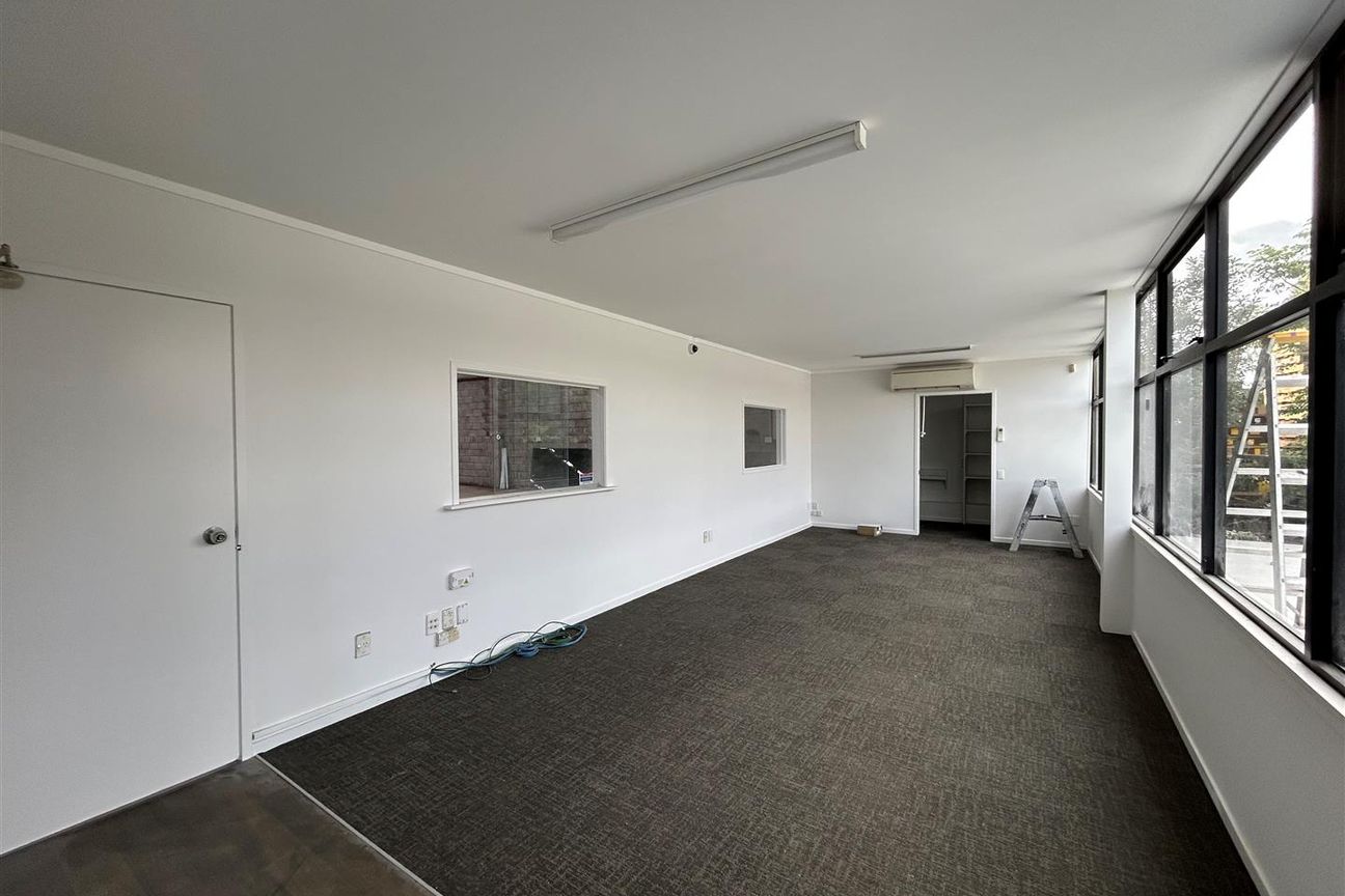 Savills | Refurbished Heavy Industrial – 1,165sqm – pohled 6