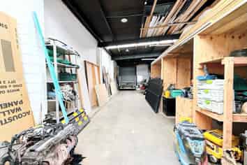 Pakuranga Dual Unit Opportunity | 311 m2