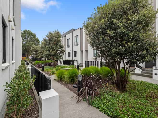 49/666B Great South Road, Ellerslie