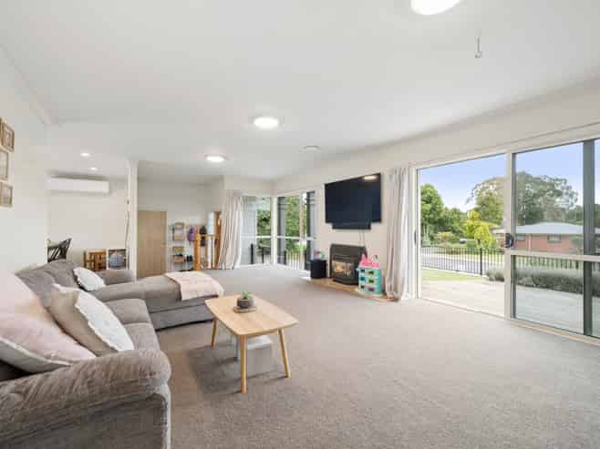 6 Mcdowell Street, Springfield