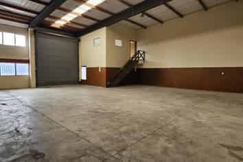 222m² Industrial Space in Wiri