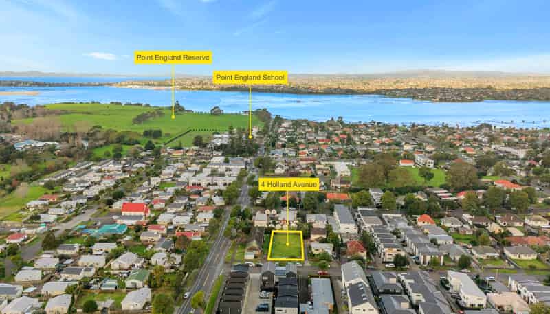 4 Holland Avenue, Point England