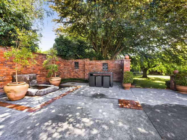 31 Cameron Street, Hawera