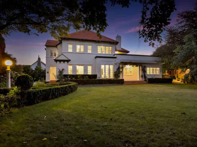 31 Cameron Street, Hawera