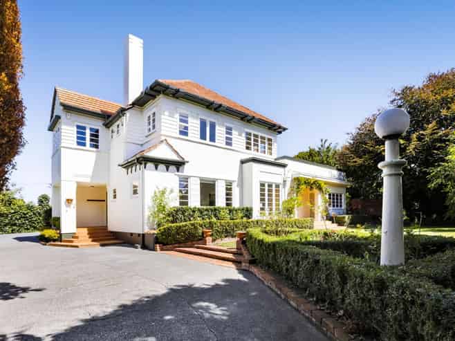 31 Cameron Street, Hawera