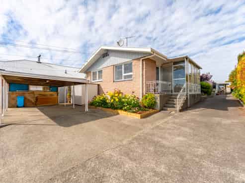 1/8 Hatton Street, West End