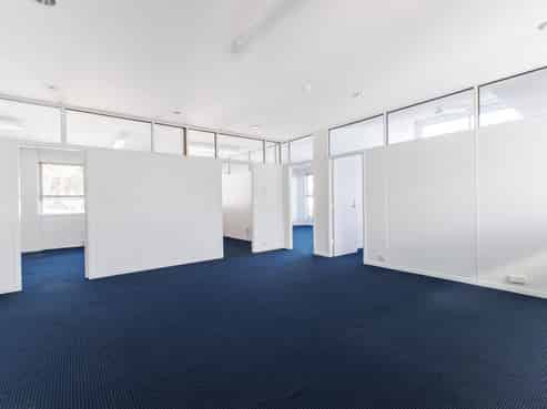 Light filled first floor offices