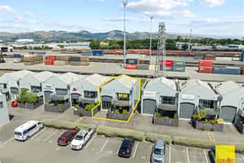 Refurbished Live Work Unit!