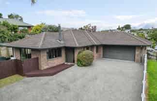 6 Atkins Way, Ohauiti