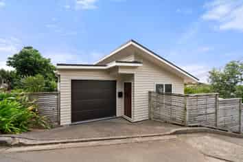 67 Roseneath Terrace, Roseneath