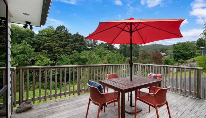 8 Walnut Grove, Kensington