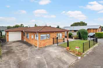 18 Botanic View, Manurewa