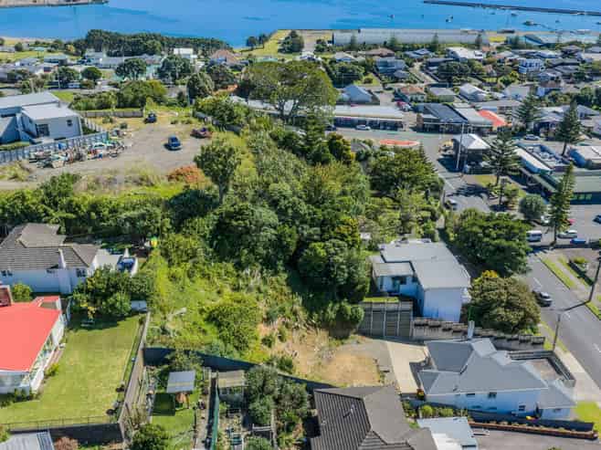 12B Lawry Street, Moturoa