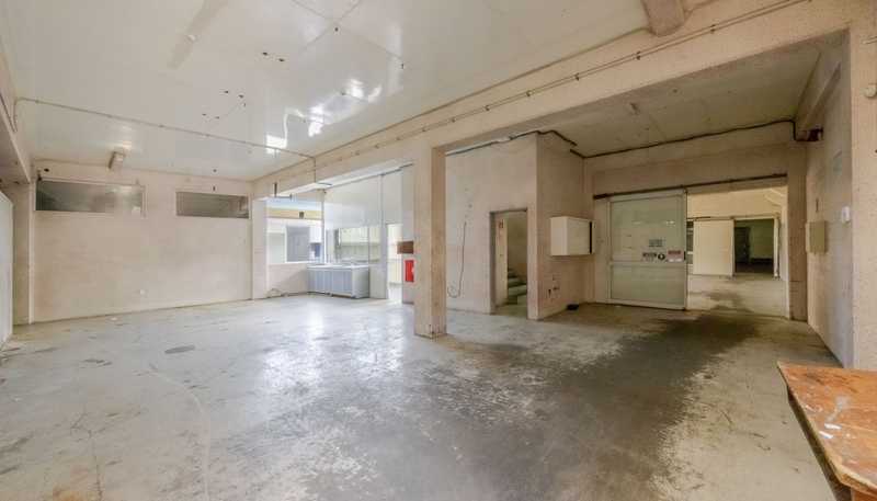 500 Williams Street, Mahora
