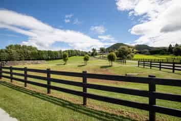 Lots 2-3/31 Millington Road, Maunu
